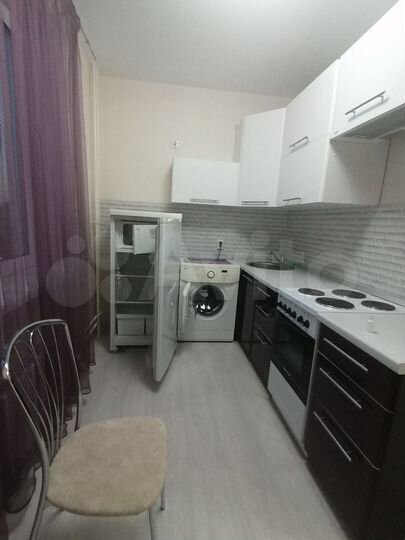 2-к. квартира, 50 м², 8/10 эт.
