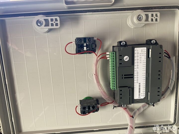 Шкаф управления / контроллер