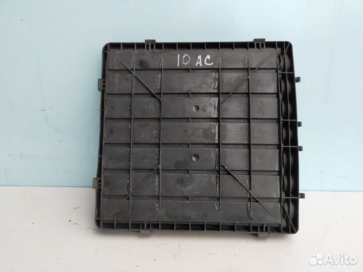 Крышка Grundmodul Мерседес Актрос A0005400582