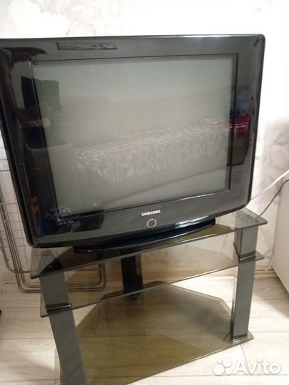 Телевизор samsung