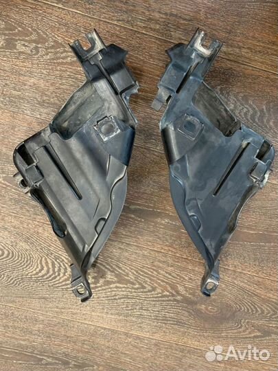 Площадка фары Audi Q7 2005-2013г