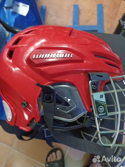 Хоккейный шлем warrior
