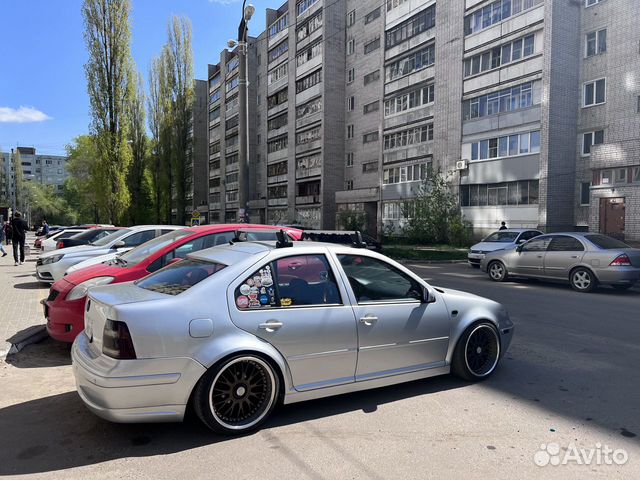 Накладки на пороги Volkswagen Bora Jetta 4 Golf 4