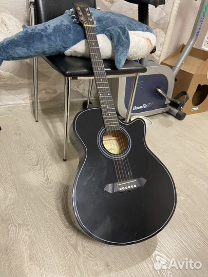 Гитара акустическая