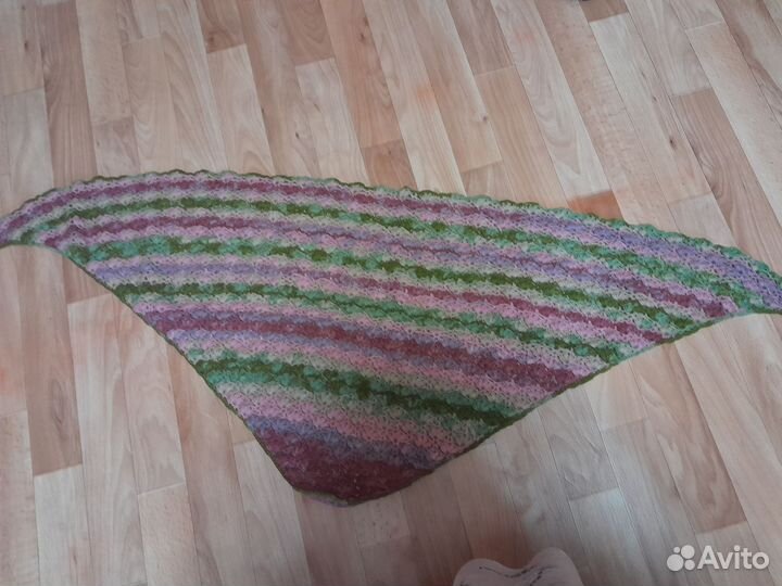 Шаль ручной работы