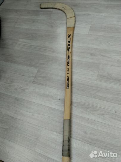 Клюшка для хоккея с мячом