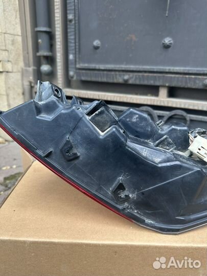 Стоп левый оригинал тойота камри 70.75
