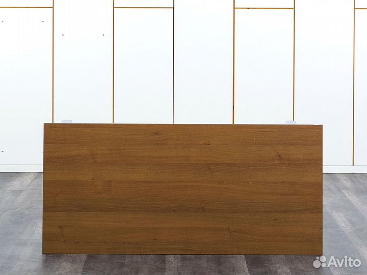 Офисный стол прямой