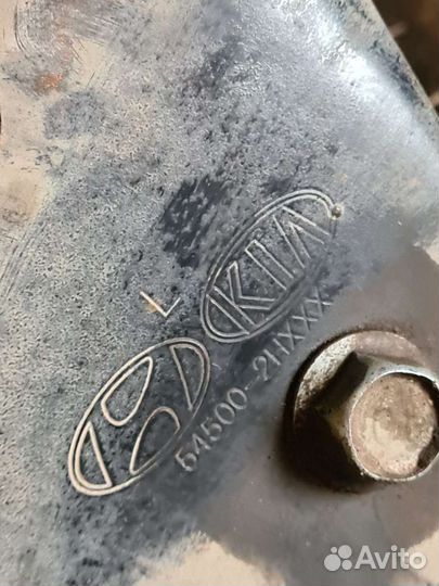 Рычаг левый hyundai i30.2010 год