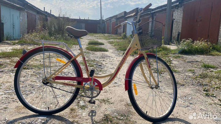 Велосипед взрослый женский новый с корзиной