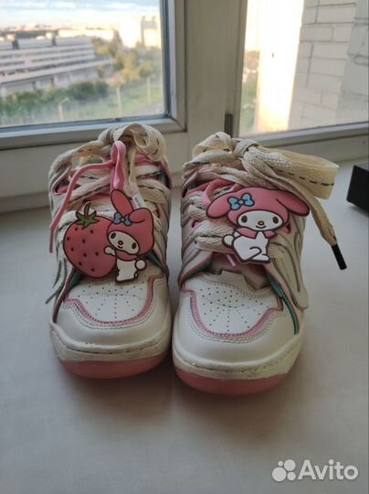 Кроссовки Old Order x Sanrio My Melody