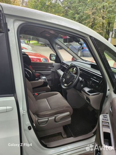 Трансфер микроавтобус, водитель, курьер, автоняня