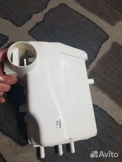 Бункер порошкоприемника Haier HW60-1010AN