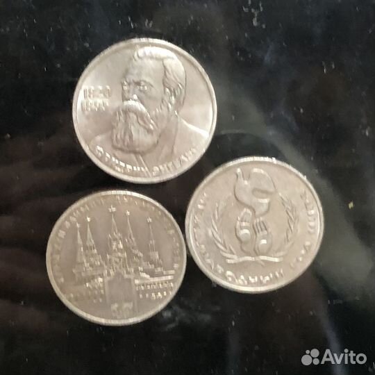 Подарок нумизмату. Панно из юбилейных монет СССР