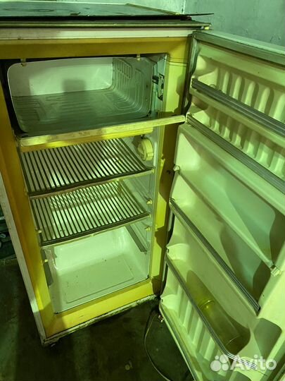 Холодильник советский ока 3М