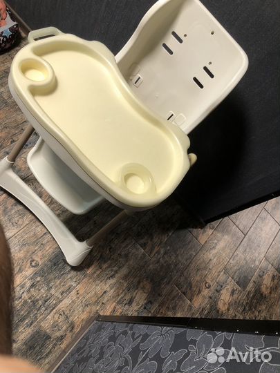 Стульчик для кормления