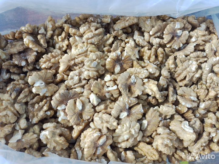 Грецкий орех, кедровый орех, курага