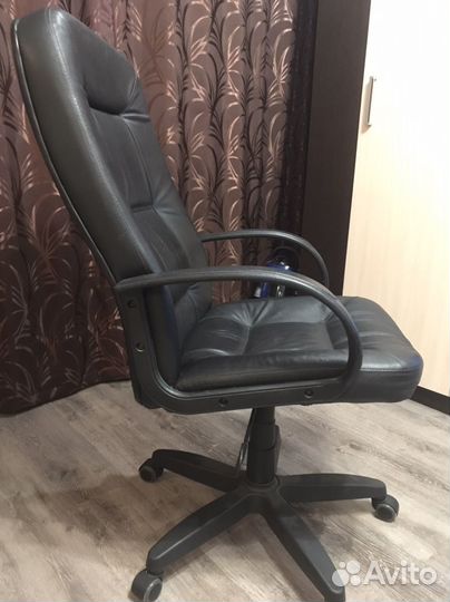 Офисное кресло бу