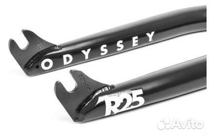 Наклейка виниловая на авто/мото/вел