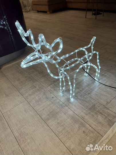 Новогодний олень