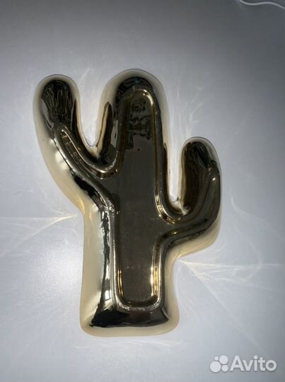 Кактус золотистый подставка тарелка