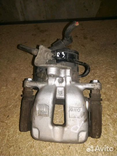 Пассат Б6 суппорт задний правый левый