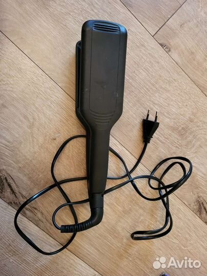 Стайлер. Выпрямитель для волос remington