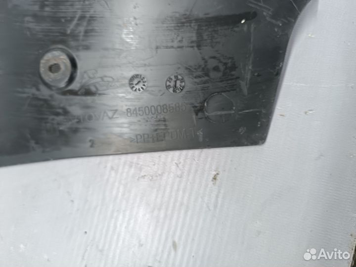 Накладка центральной консоли LADA Vesta