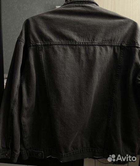 Джинсовая куртка женская