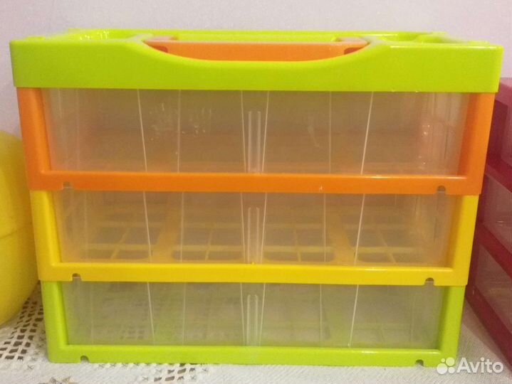 Органайзер с выдвижными ящиками