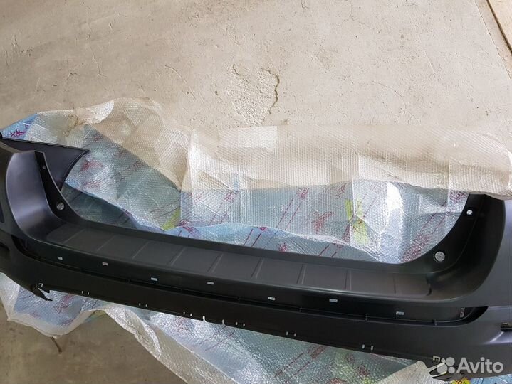 Бампер задний Highlander II 2010-2013