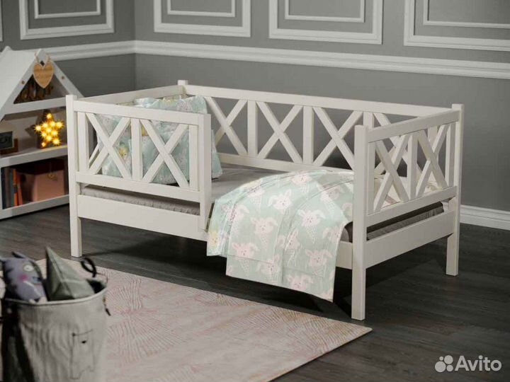 Кроватка высокий борт для малыша софа из натуральн