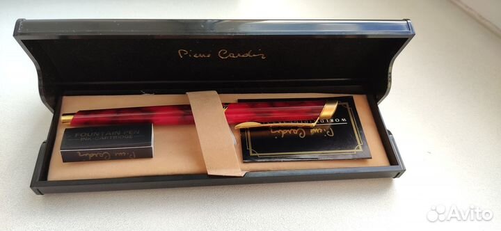 Перьевая ручка 