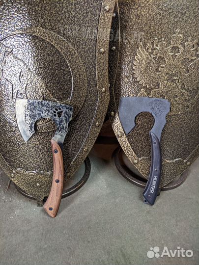 Подарок для мужчины кейсы, сумки с топором и т.д