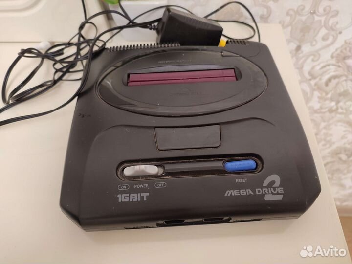 Игровая приставка sega