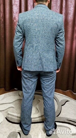 Костюм мужской