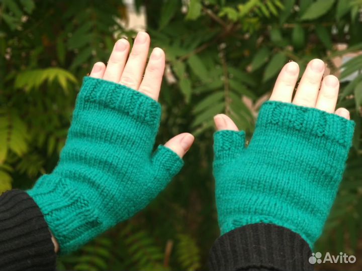 Митенки женские вязаные