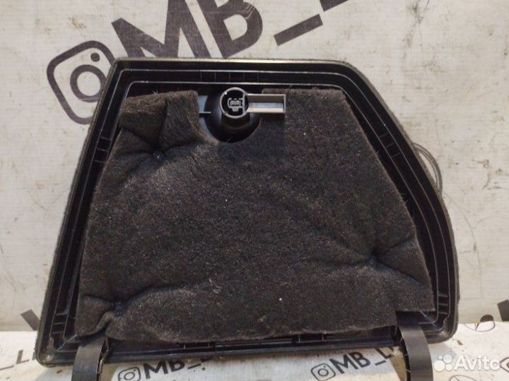 Крышка обшивка багажника правая Mercedes Gl X164