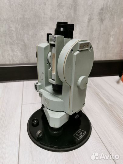 Теодолит 2т30п