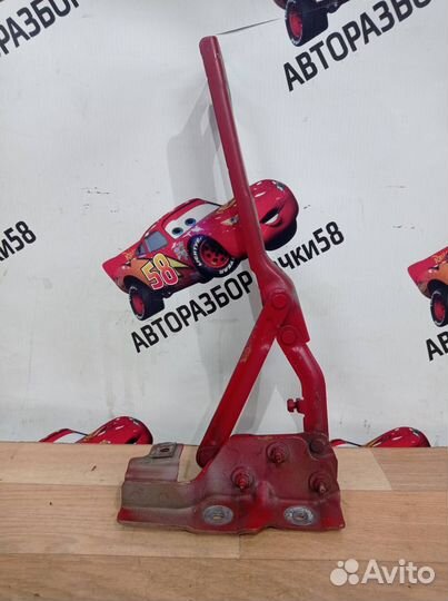 Петля капота левая Opel Astra J 2010 13270787