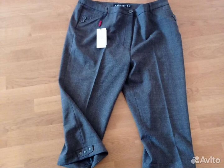 Бриджи женские новые р. 54