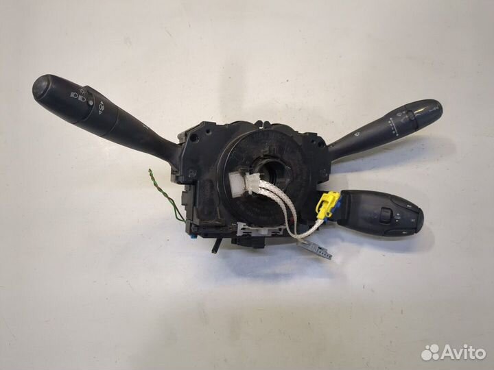 Переключатель поворотов и дворников Peugeot Partne