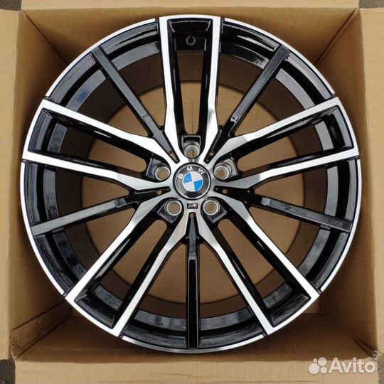 Комплект дисков на BMW X7 G07