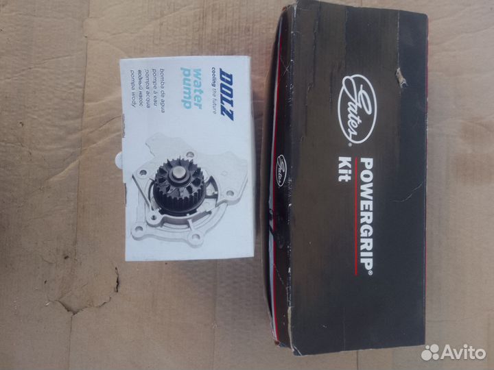 Комплект грм двигателя Z16XER с помпой для опель