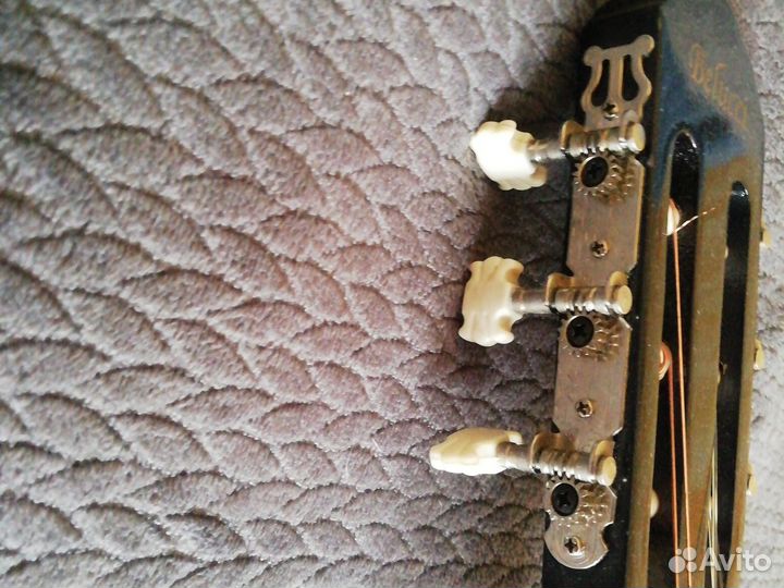 Классическая гитара Belucci