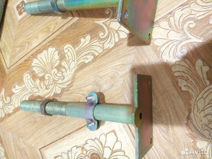 Опоры, стояки для фальшпола