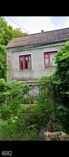 Дом 100,6 м² на участке 6 сот.