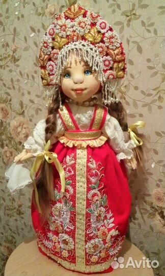 Кукла интерьерная