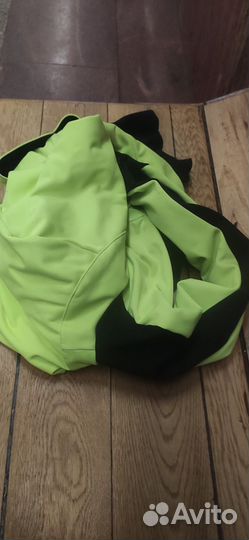 Кофта с рукавами сильно бу