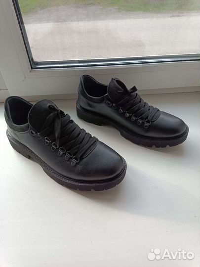 Кроссовки мужские 41 размер